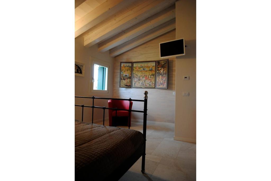 Bed And Breakfast Castello Villafranca di Verona Camera foto