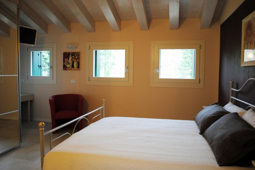 Bed And Breakfast Castello Villafranca di Verona Camera foto