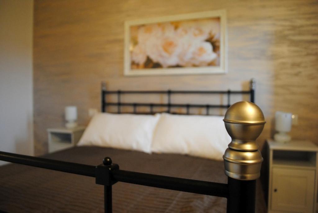 Bed And Breakfast Castello Villafranca di Verona Camera foto